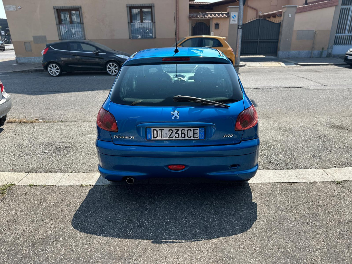 PEUGEOT 206 1.4 5P ENFANT TERRIBLE – PRATICA, SCATTANTE E DALLO STILE GIOVANE