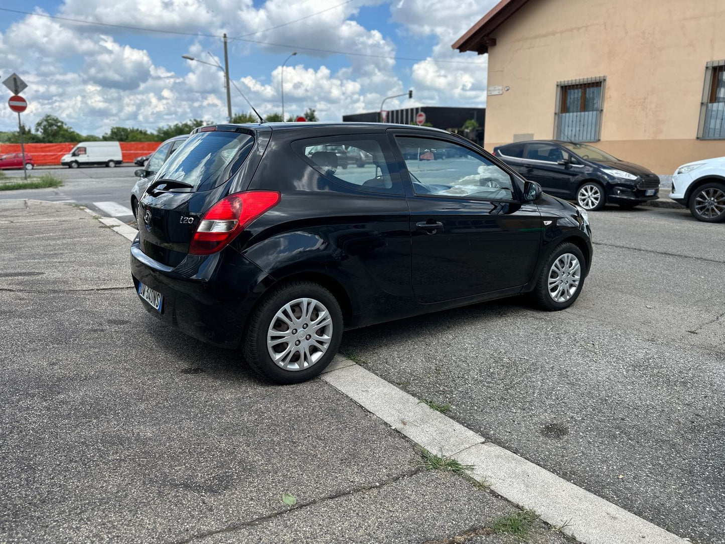 HYUNDAI i20 1.2 GPL 3 PORTE - ECONOMICA, COMPATTA E A GPL