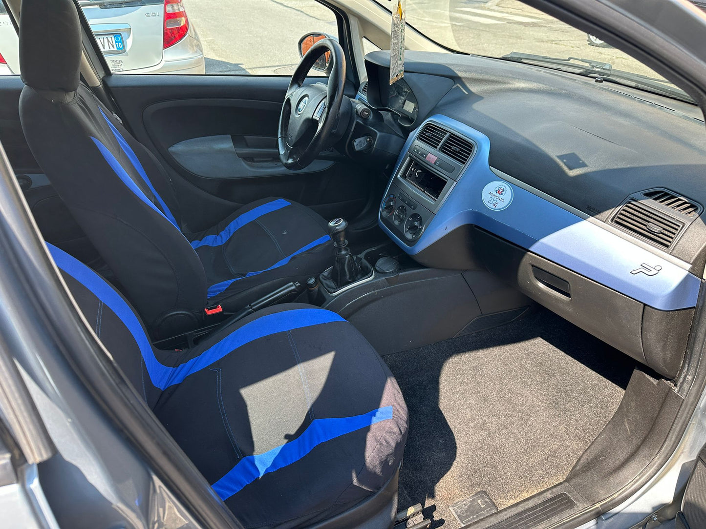FIAT GRANDE PUNTO 1.4 16V 5 PORTE EMOTION – OCCASIONE PER CHI CERCA UN'UTILITARIA BEN ACCESSORIATA