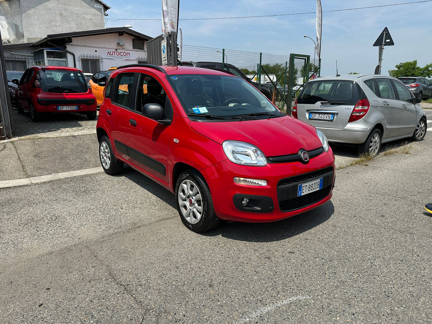 FIAT PANDA 0.9 TWINAIR LOUNGE – POCHI KM, INTERNI CURATI E ALIMENTAZIONE A GAS!