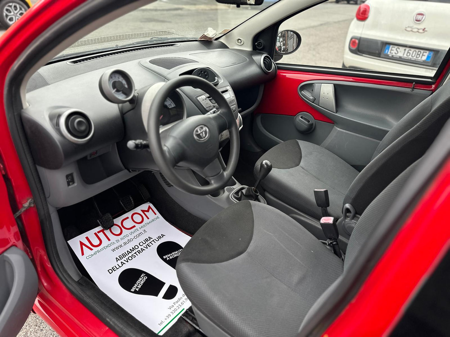 TOYOTA AYGO 1.0 VVT-i 5 PORTE SOL – COMPATTA, AGILE E CONSUMI RIDOTTI