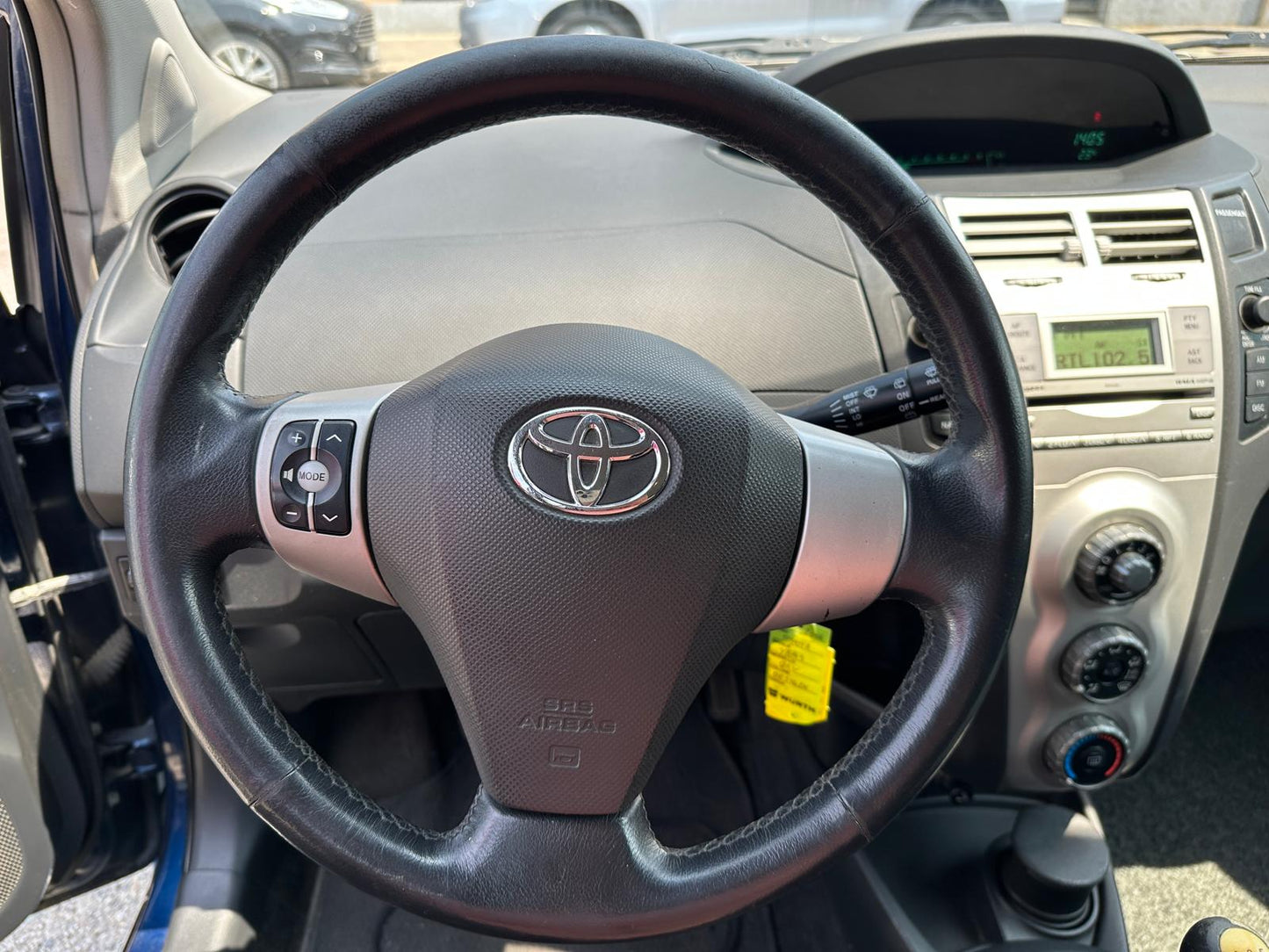 TOYOTA YARIS 1.3 5P NAVI – AFFIDABILITÀ GIAPPONESE AL GIUSTO PREZZO!