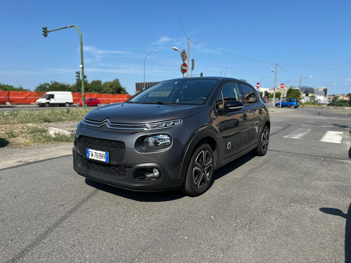 (Torino Auto-Com)CITROËN C3 PURETECH 82 UPTOWN