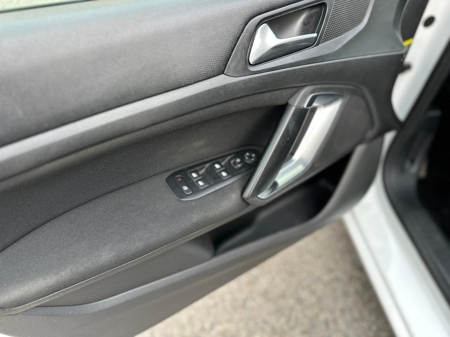 PEUGEOT 308 SW 1.6 BlueHDi 120 CV EAT6 GT LINE – SPORTIVA, SPAZIOSA E SUPER ACCESSORIATA!