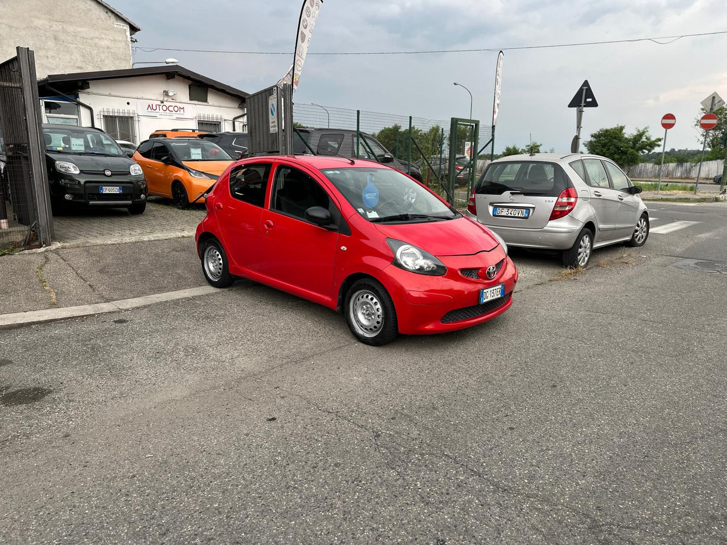 TOYOTA AYGO 1.0 VVT-i 5 PORTE SOL – COMPATTA, AGILE E CONSUMI RIDOTTI