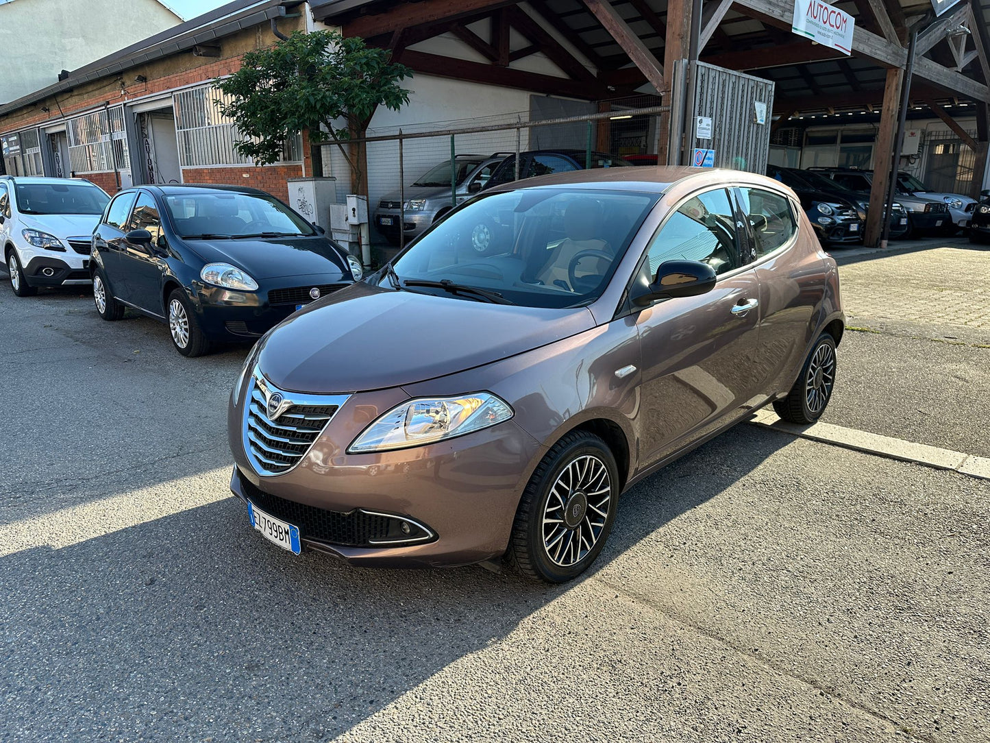 LANCIA YPSILON 1.2 ELLE – ELEGANZA E STILE ITALIANO, EURO 6 E BEN ACCESSORIATA!