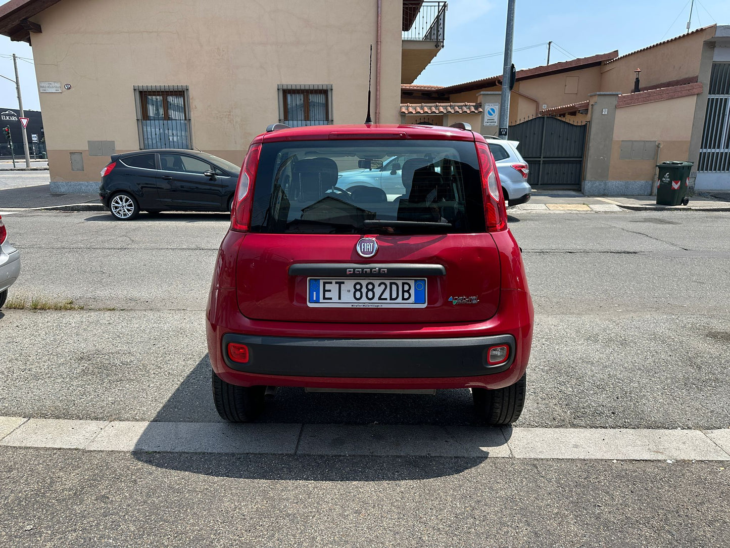 FIAT PANDA 0.9 TWINAIR LOUNGE – POCHI KM, INTERNI CURATI E ALIMENTAZIONE A GAS!