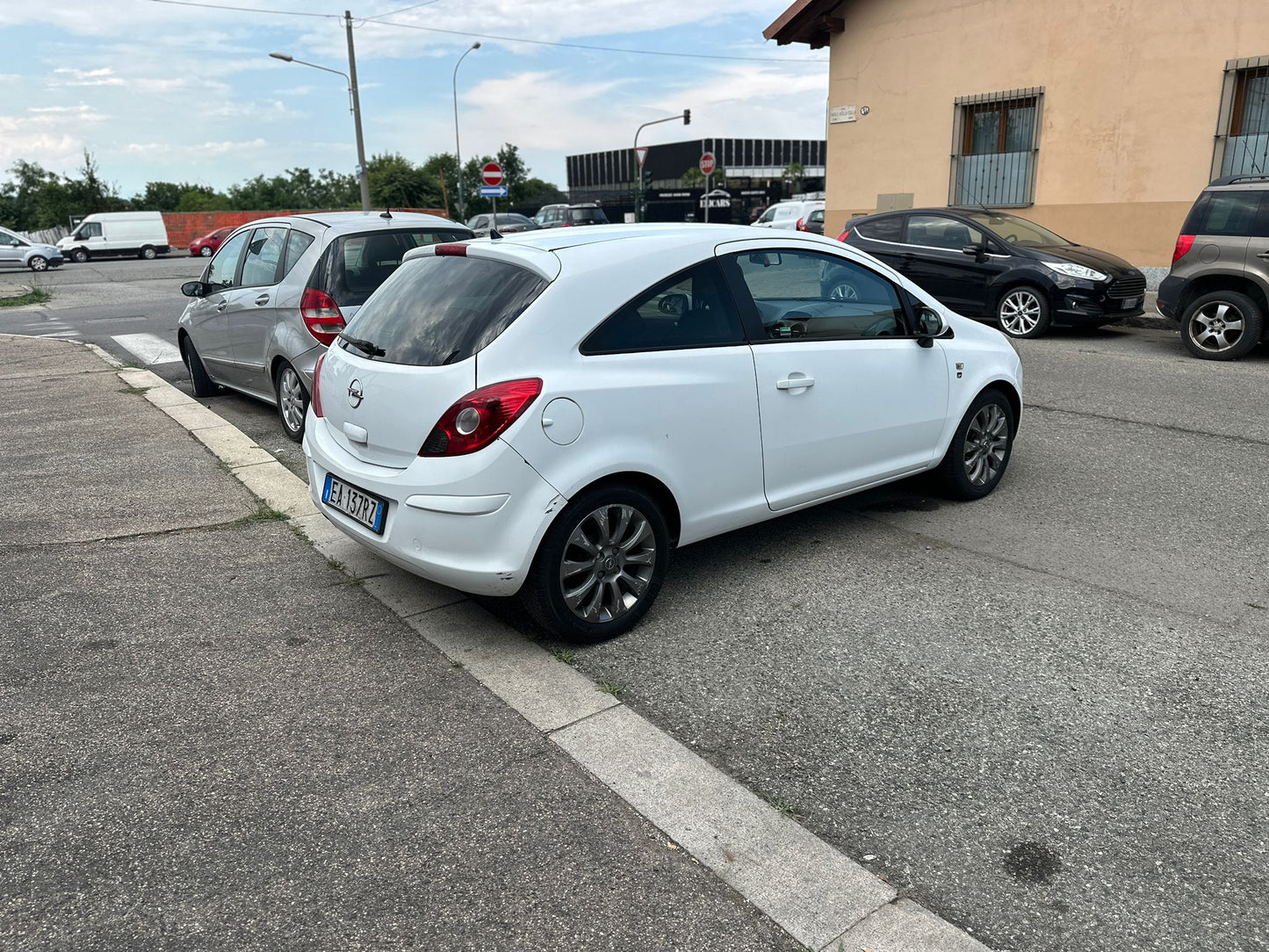 OPEL CORSA 1.2 GPL-TECH 3 PORTE EDITION – COMPATTA, SCATTANTE E A GPL