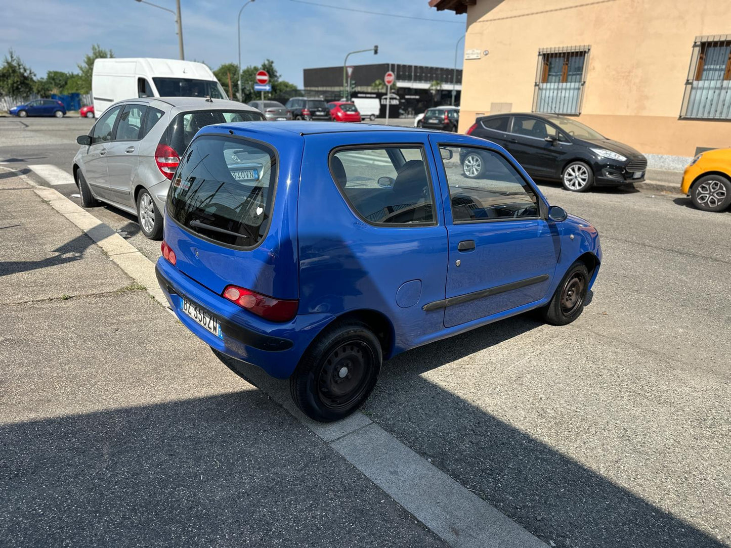 FIAT SEICENTO 1.1i SPORTING MICHAEL SCHUMACHER – PICCOLA, SPORTIVA E DIVENTATA ICONICA
