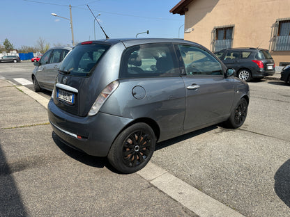 LANCIA Ypsilon 1.2 Versus – 2009 –