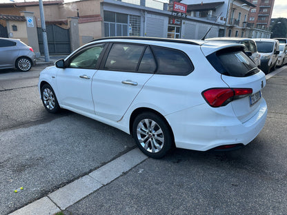 FIAT TIPO 1.4 SW LOUNGE – SPAZIOSA E AFFIDABILE! 🚗