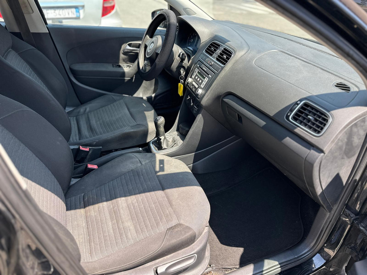 VOLKSWAGEN POLO 1.2 70 CV 5P COMFORTLINE – AFFIDABILITÀ TEDESCA E COSTI CONTENUTI