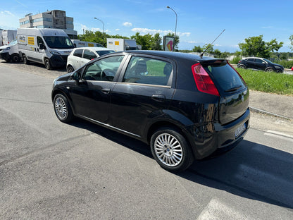 FIAT GRANDE PUNTO 1.4 5P DYNAMIC – CITYCAR SPAZIOSA, ECONOMICA E SENZA TEMPO!