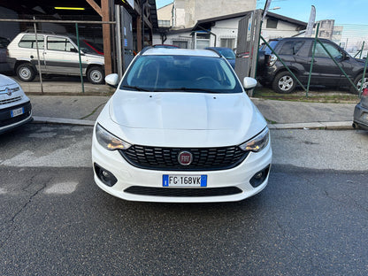 FIAT TIPO 1.4 SW LOUNGE – SPAZIOSA E AFFIDABILE! 🚗