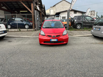 TOYOTA AYGO 1.0 VVT-i 5 PORTE SOL – COMPATTA, AGILE E CONSUMI RIDOTTI