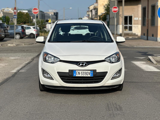 HYUNDAI i20 1.2 GPL 5 PORTE SOUND EDITION – ECONOMICA, SPAZIOSA E A GPL