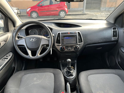 HYUNDAI i20 1.2 5P Sound Edition GPL – 2012