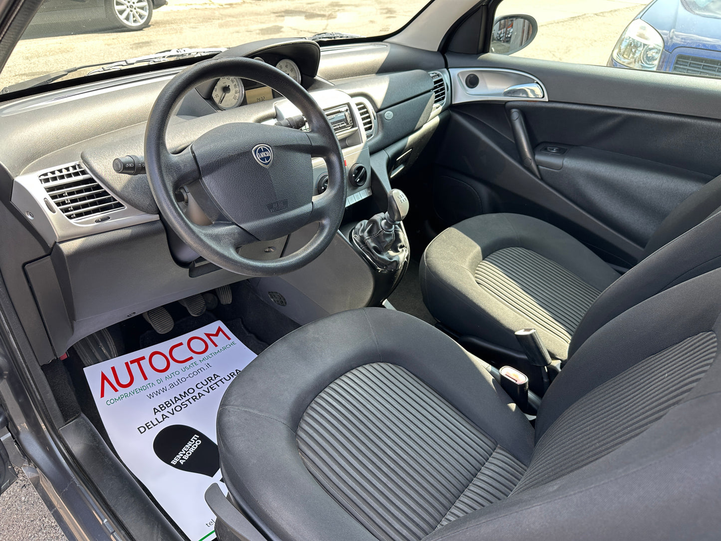 LANCIA Ypsilon 1.2 Versus – 2009 –