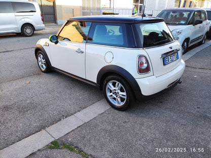 🚗 MINI One 1.6 16V – 2013 🚗