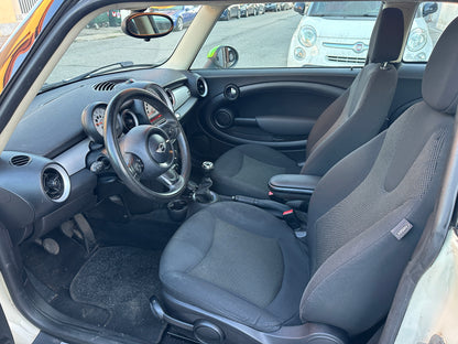 🚗 MINI One 1.6 16V – 2013 🚗