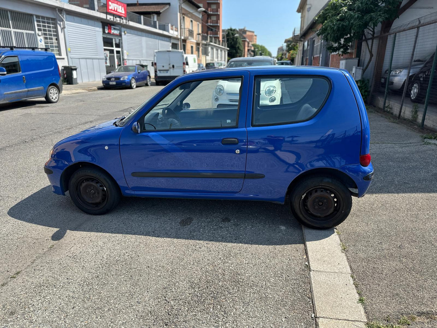 FIAT SEICENTO 1.1i SPORTING MICHAEL SCHUMACHER – PICCOLA, SPORTIVA E DIVENTATA ICONICA