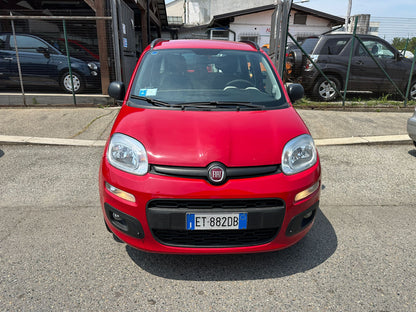 FIAT PANDA 0.9 TWINAIR LOUNGE – POCHI KM, INTERNI CURATI E ALIMENTAZIONE A GAS!