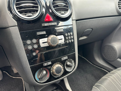 OPEL CORSA 1.2 GPL-TECH 3 PORTE EDITION – COMPATTA, SCATTANTE E A GPL