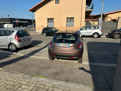 LANCIA YPSILON 1.2 ELLE – ELEGANZA E STILE ITALIANO, EURO 6 E BEN ACCESSORIATA!
