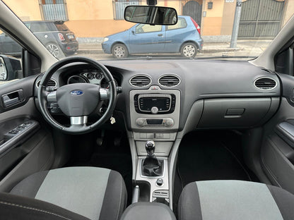 FORD FOCUS 1.6 TDCi 5P Titanium DPF – 2010 🚗