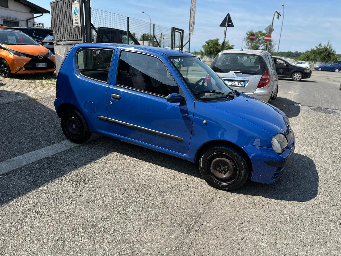 FIAT SEICENTO 1.1i SPORTING MICHAEL SCHUMACHER – PICCOLA, SPORTIVA E DIVENTATA ICONICA