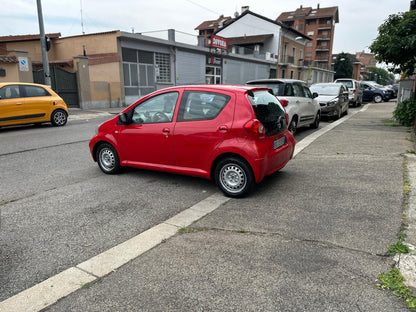 TOYOTA AYGO 1.0 VVT-i 5 PORTE SOL – COMPATTA, AGILE E CONSUMI RIDOTTI